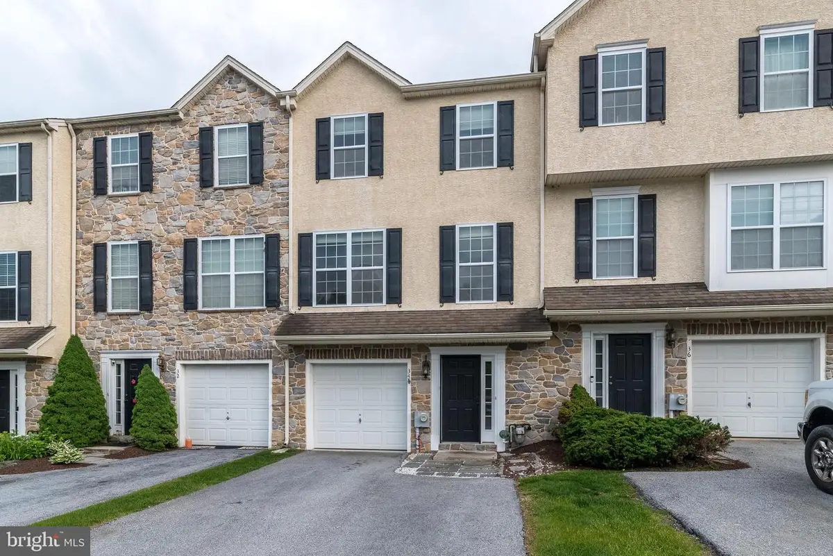 34 Lukens Mill Dr #126, Coatesville, PA 19320 - #1