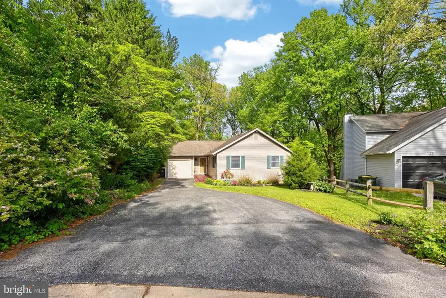 1121 Vermont Ln, Downingtown, PA 19335 - #3