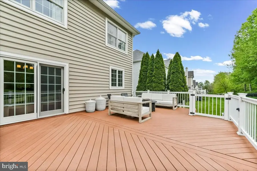 509 Radek Ct, West Chester, PA 19382 - #2