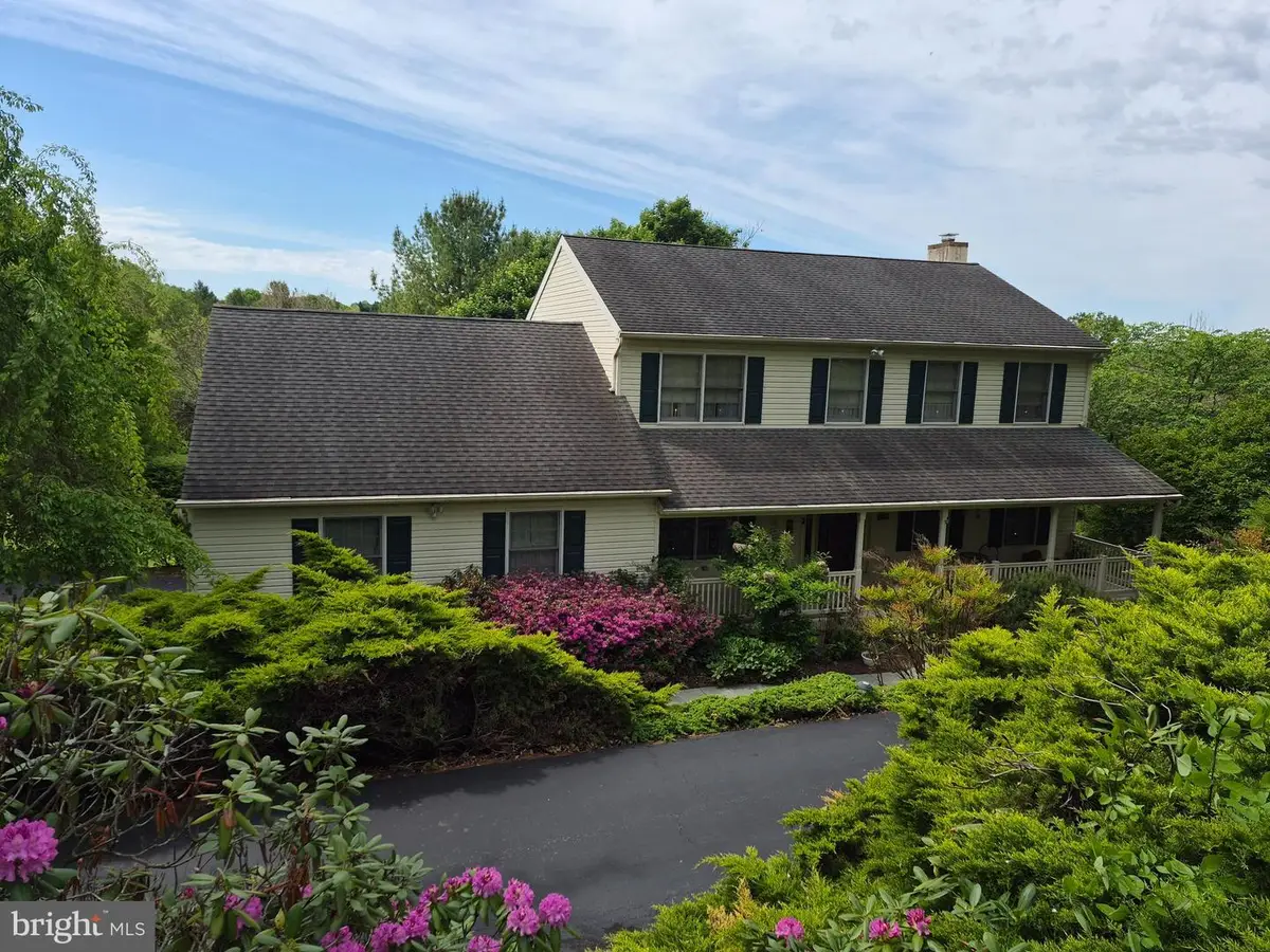 100 Noble Dr, Downingtown, PA 19335 - #1