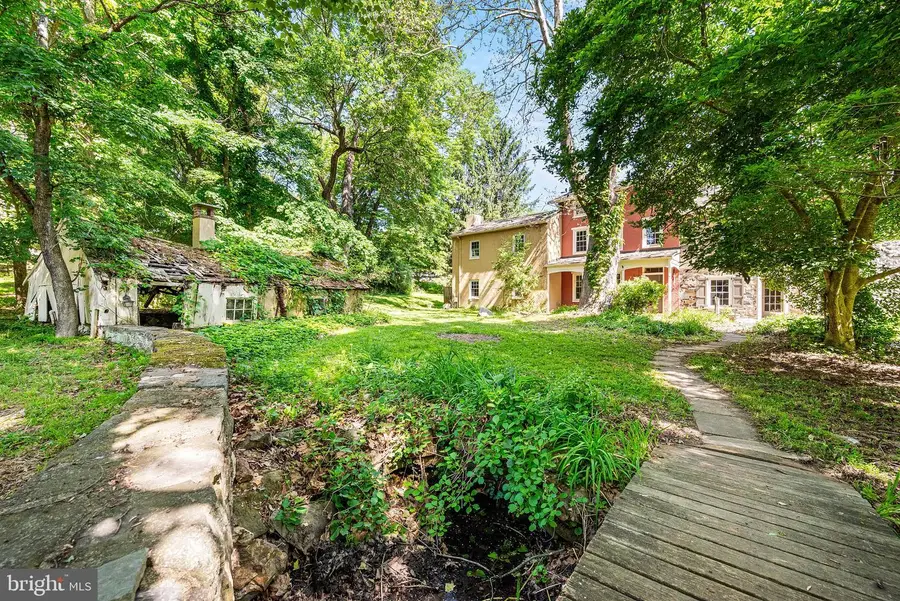 1383 Hickory Hill Rd, Chadds Ford, PA 19317 - #2