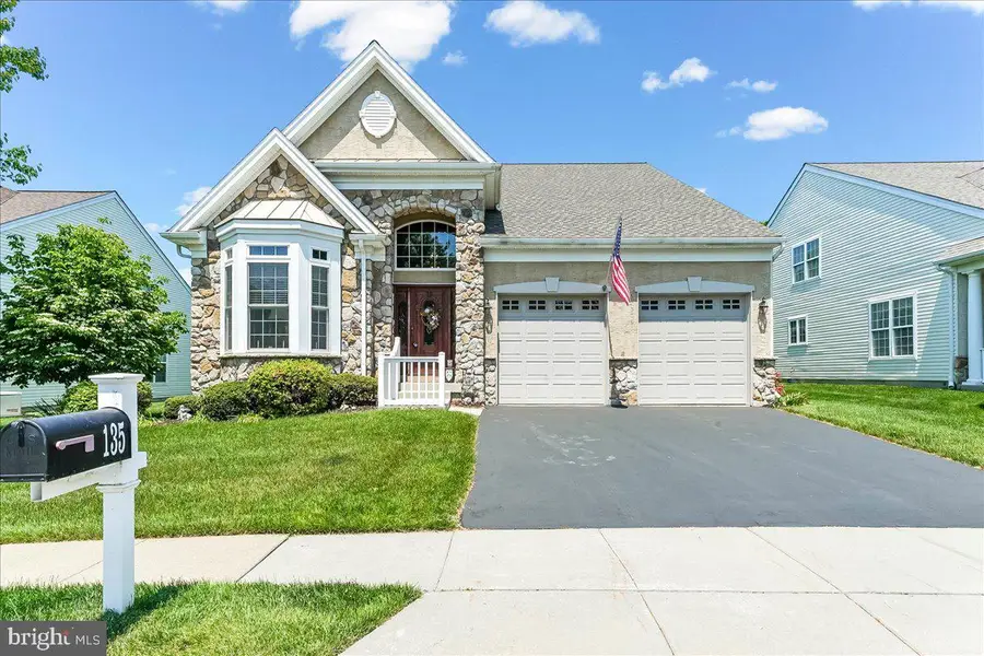 135 Reynolds Ln, West Grove, PA 19390 - #2