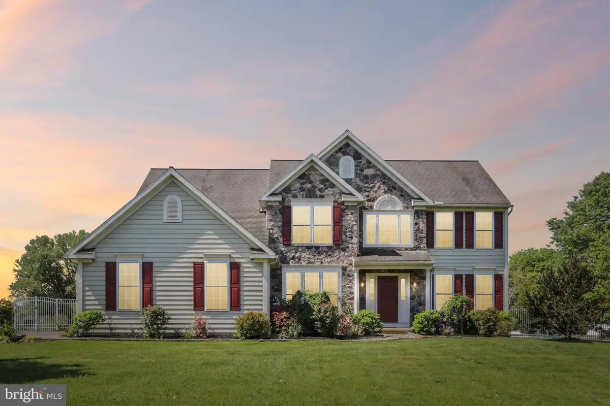 518 Stoney Run Rd, Spring City, PA 19475 - #1