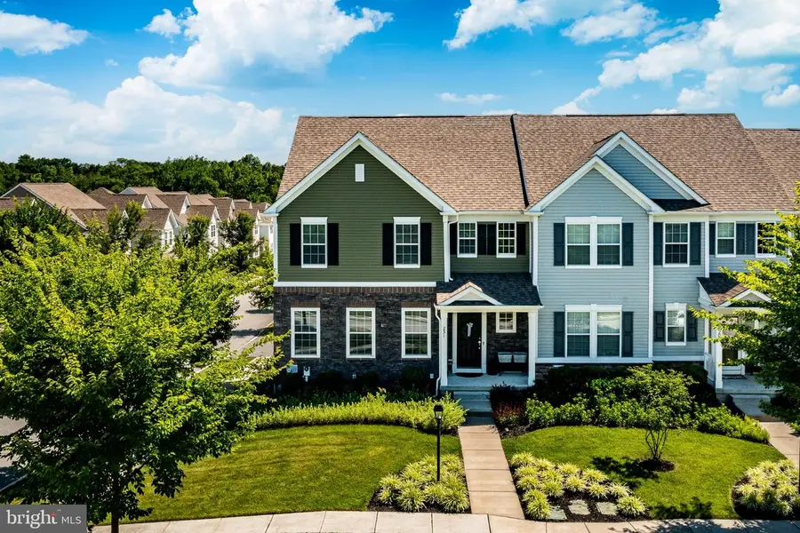 231 Hanover Ct, Chester Springs, PA 19425 - #2