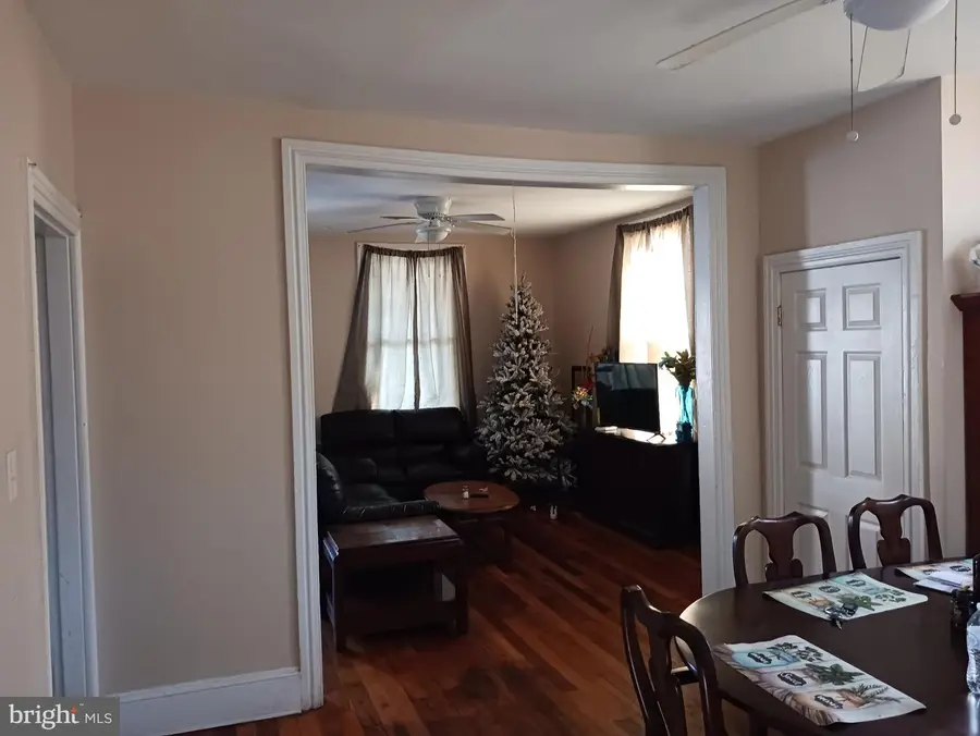 28 N 5th Ave, Coatesville, PA 19320 - #3
