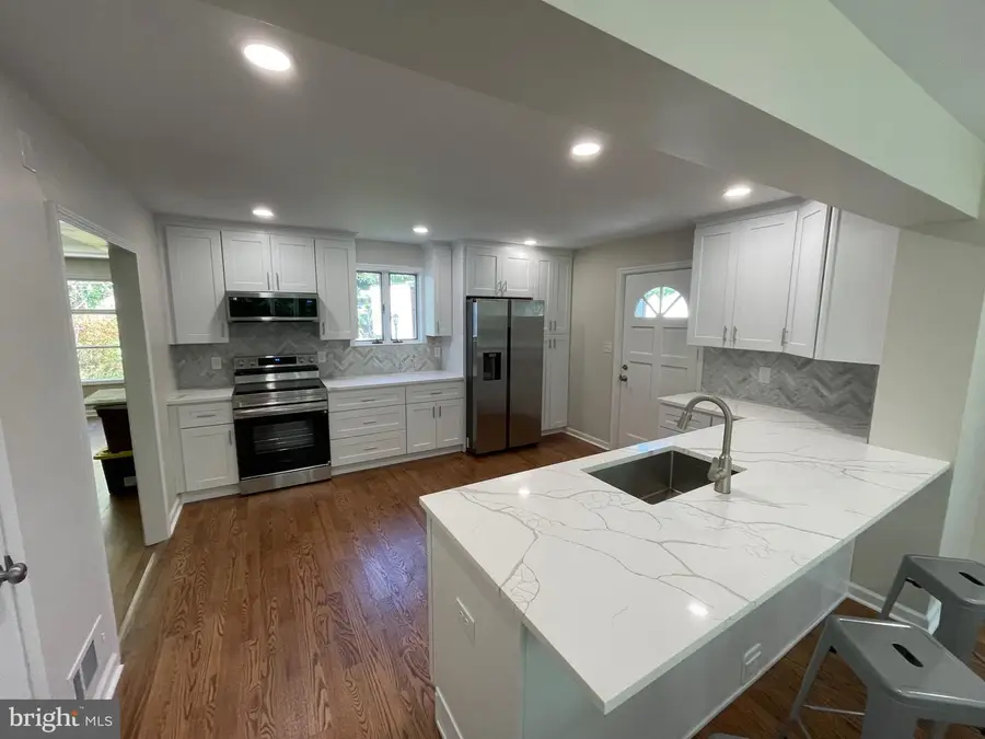 10 Yorktown Ave, West Chester, PA 19382 - #2