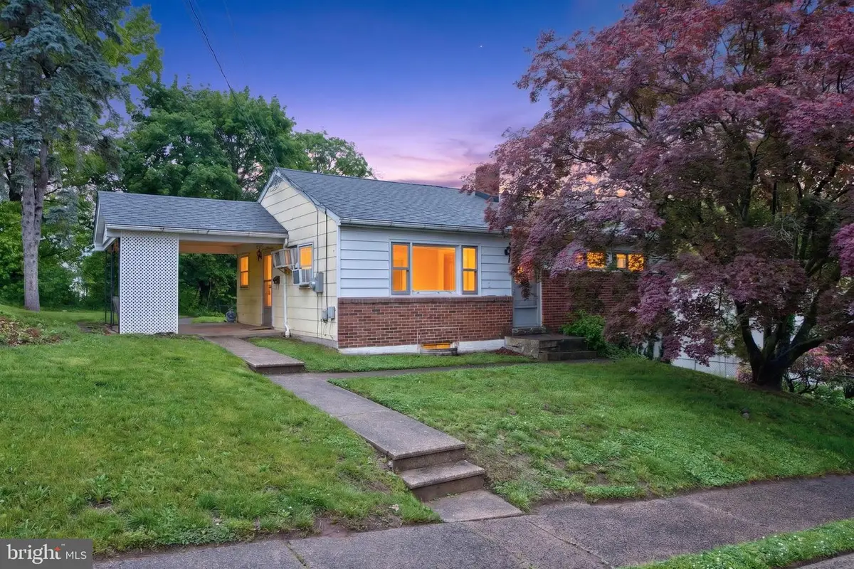 135 Pikeland Ave, Spring City, PA 19475 - #1