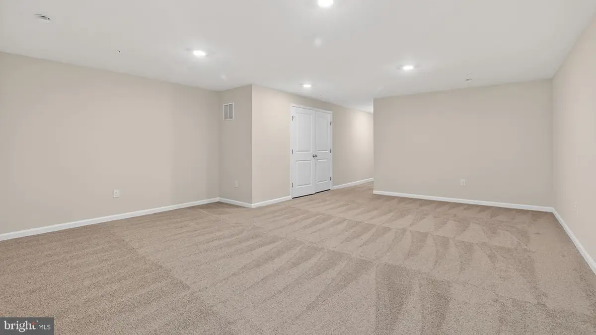 256 Derby Dr, Coatesville, PA 19320 - #1