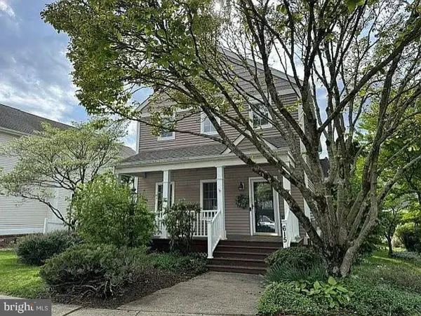 615 Yardley Ln, DOWNINGTOWN, PA 19335