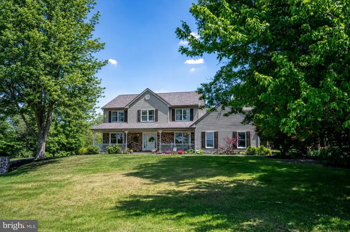 206 Reitnour Rd, Spring City, PA 19475 - #1