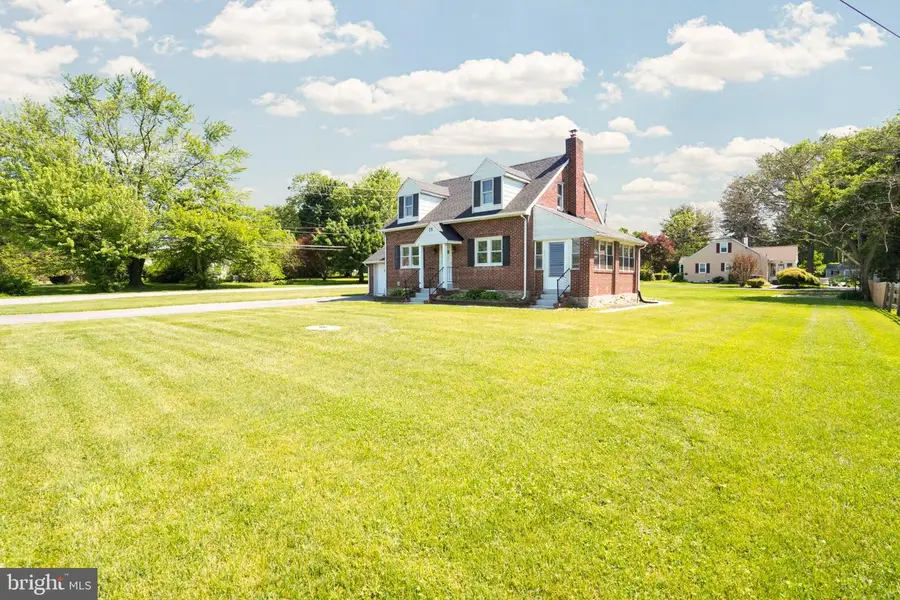 75 Country Club Rd, Coatesville, PA 19320 - #2