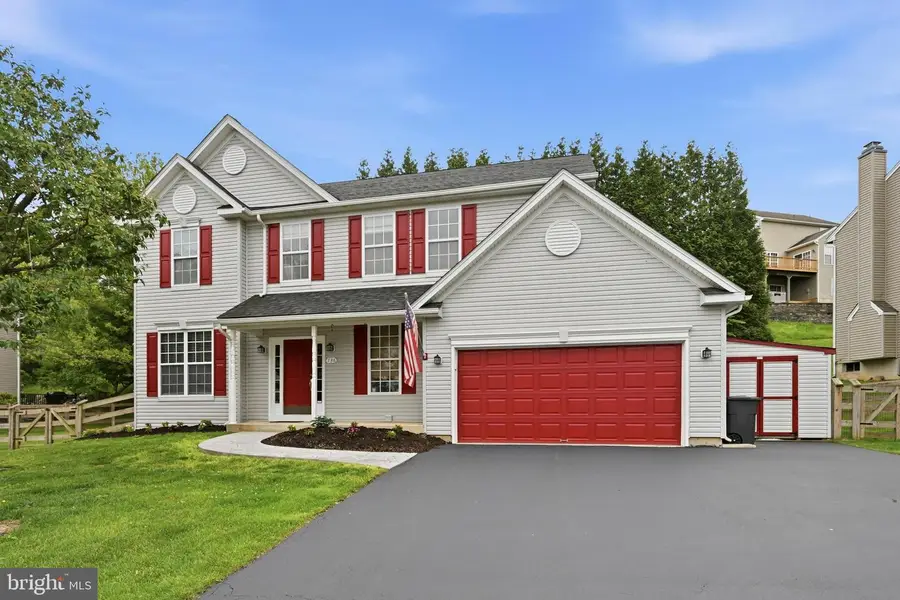 736 Meadowbrook Dr, Coatesville, PA 19320 - #2