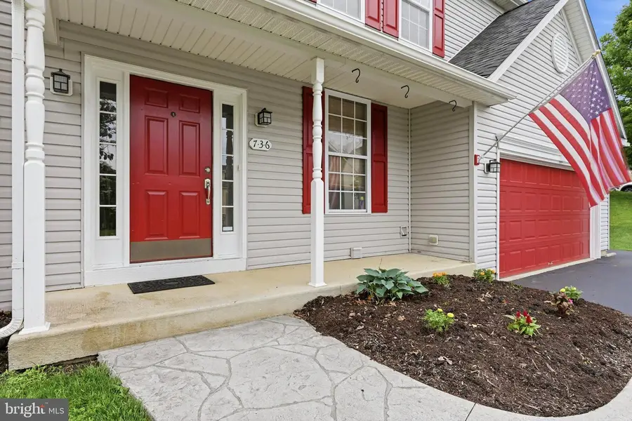 736 Meadowbrook Dr, Coatesville, PA 19320 - #3