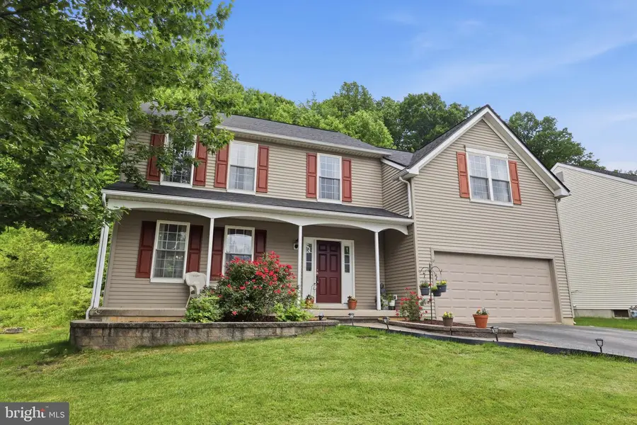 820 Windridge Ln, Downingtown, PA 19335 - #2