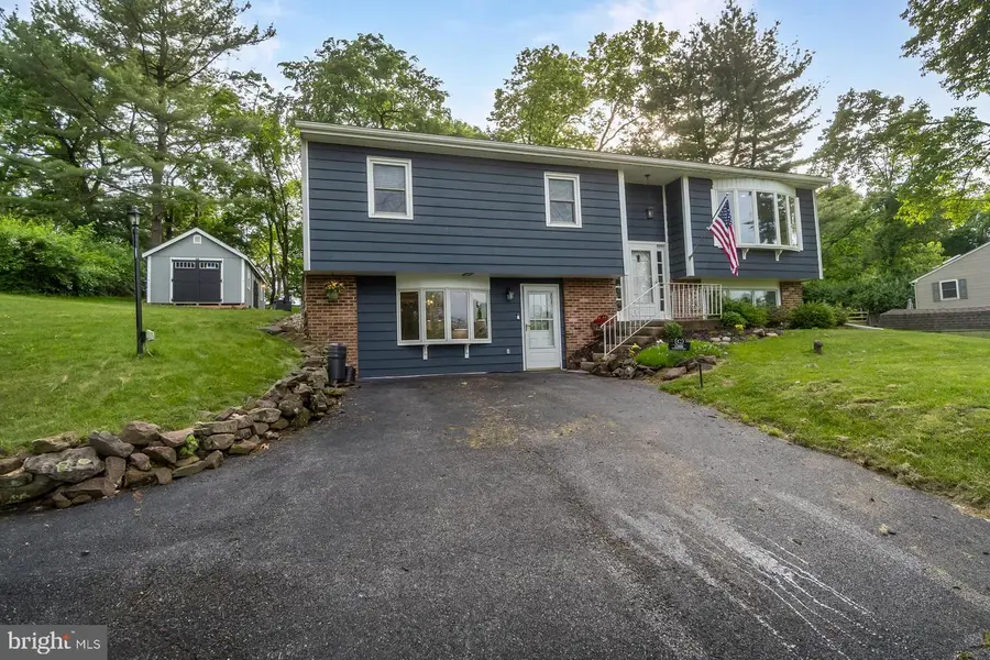 816 Spring City Rd, Phoenixville, PA 19460 - #2