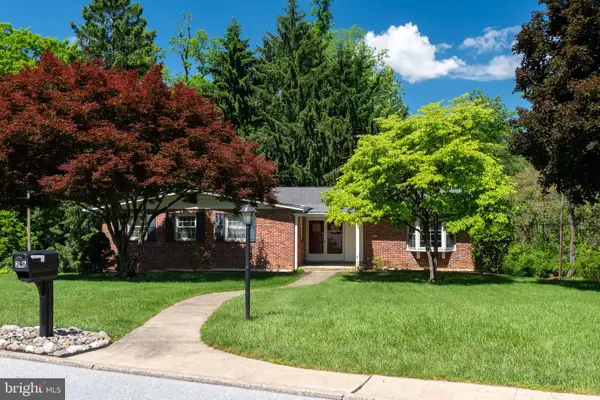 246 Friendship Dr, PAOLI, PA 19301