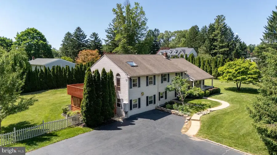 1434 Sugartown Rd, Berwyn, PA 19312 - #2