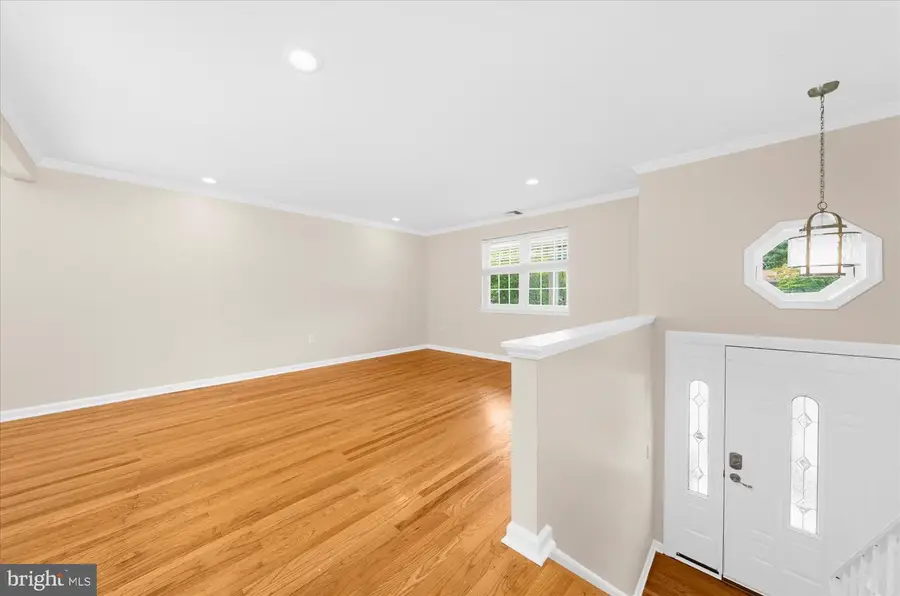 1249 W Evergreen Dr, Phoenixville, PA 19460 - #3