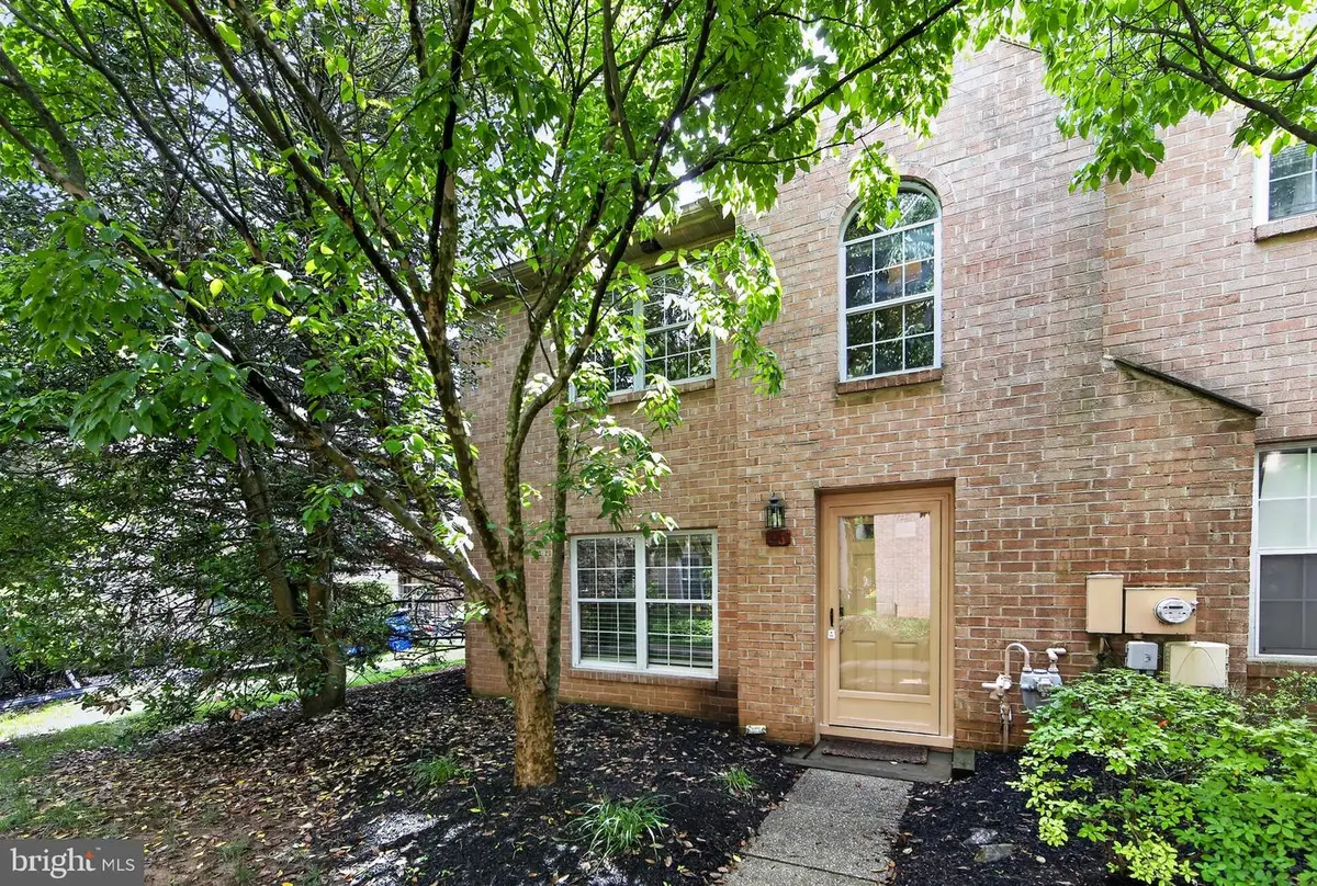 46 Rampart Dr, Chesterbrook, PA 19087 - #1