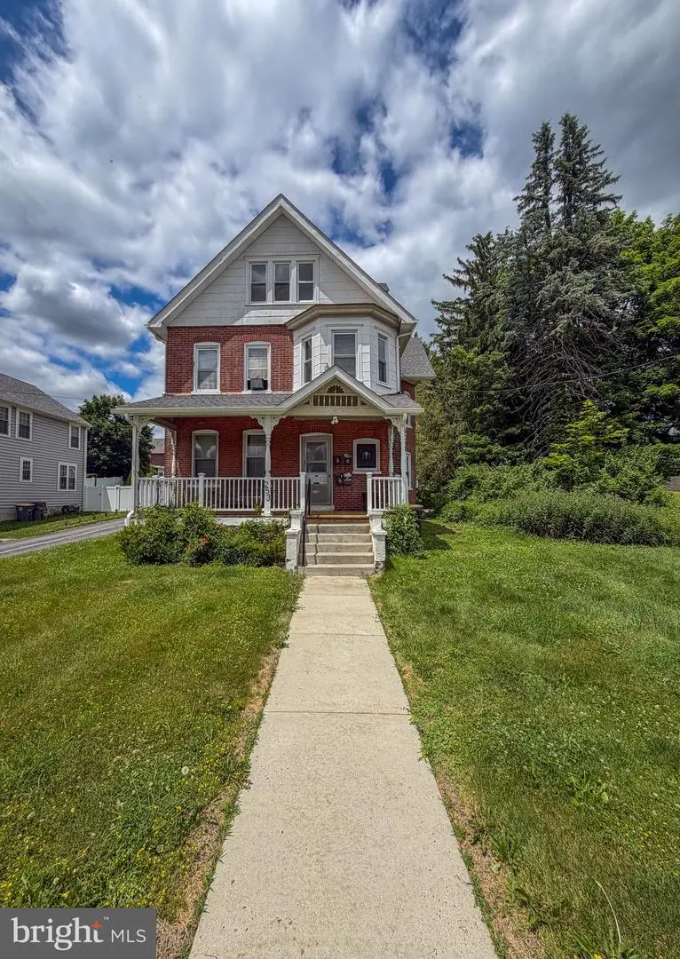 253 W Lancaster Ave, Downingtown, PA 19335 - #1