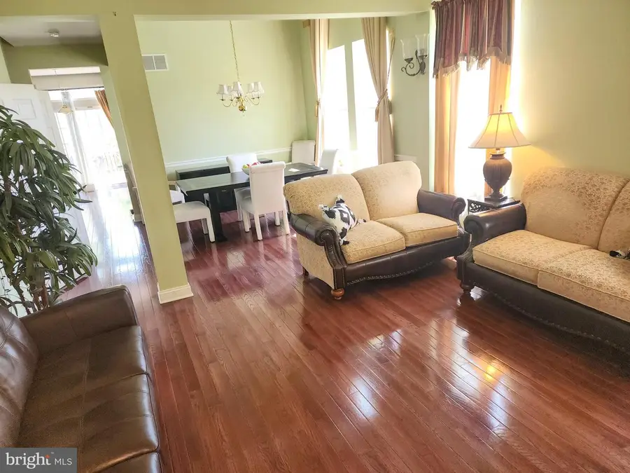 328 Dartmouth Rd, Chester Springs, PA 19425 - #2