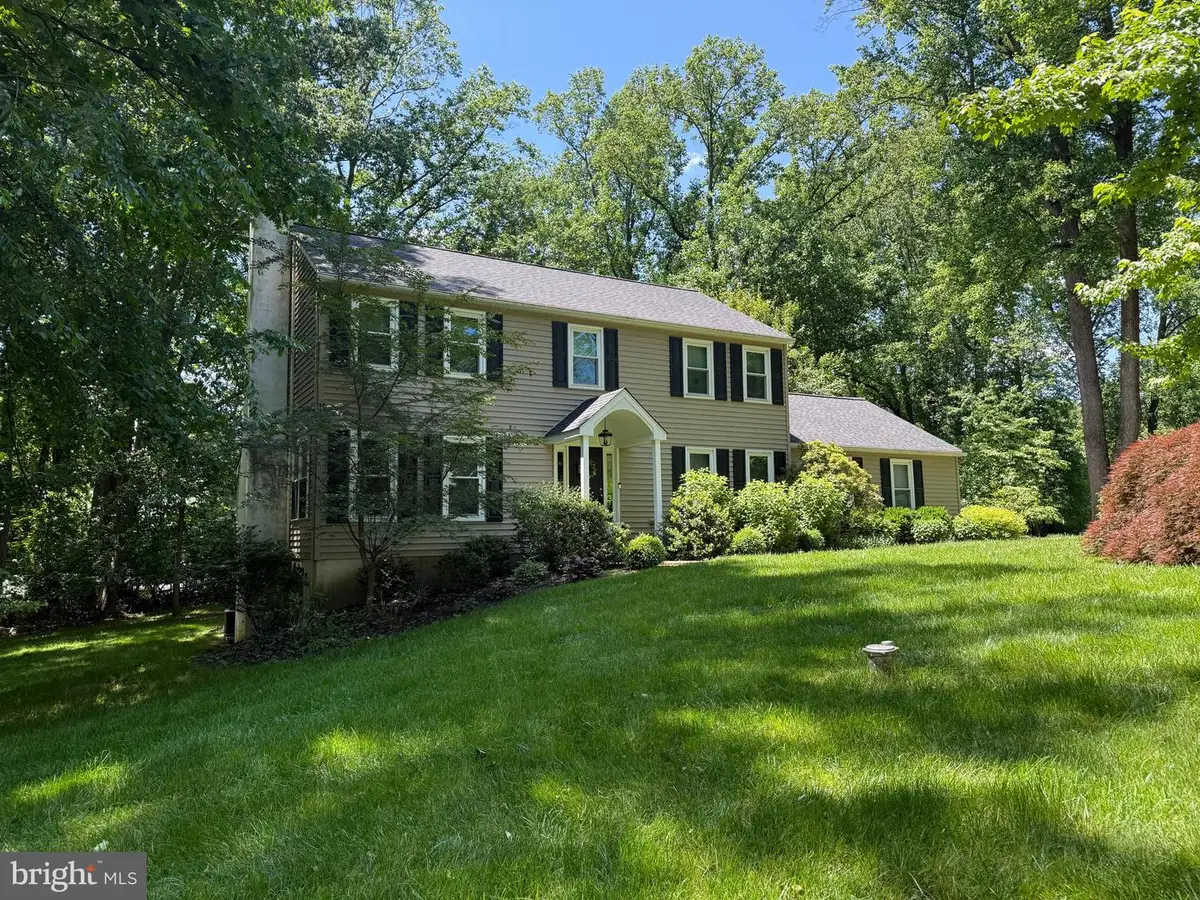 702 Great Oak Ln, Kennett Square, PA 19348 - #1