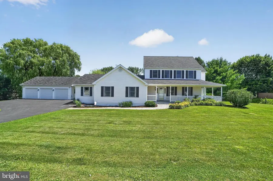 1907 Valley Rd, Coatesville, PA 19320 - #2