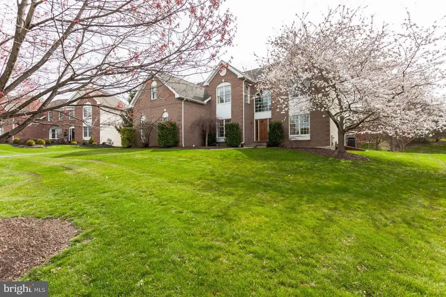 2069 Saint Andrews Dr, Berwyn, PA 19312 - #2