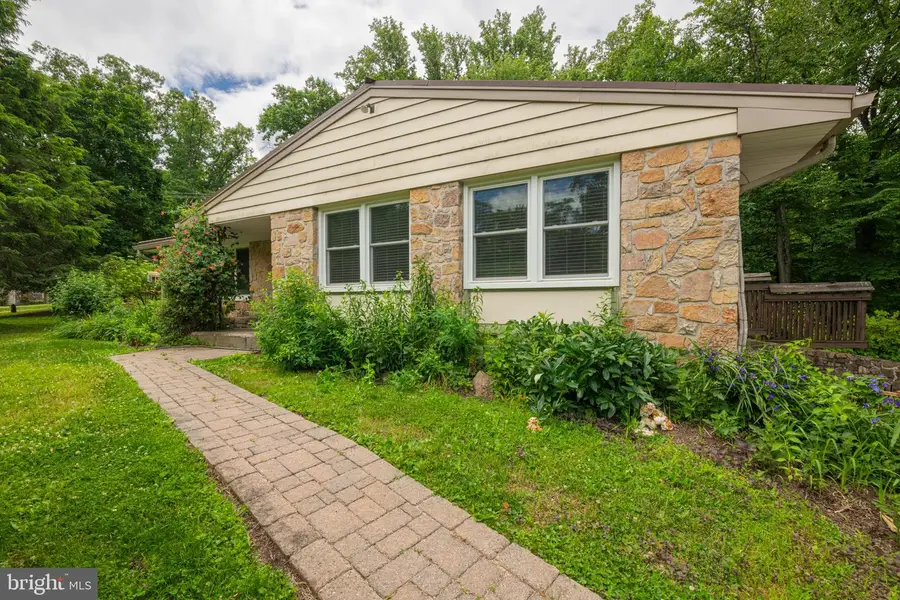 115 Merlin Rd, Phoenixville, PA 19460 - #2