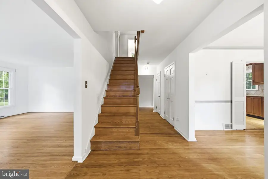 1565 Stanford Ln, Paoli, PA 19301 - #2