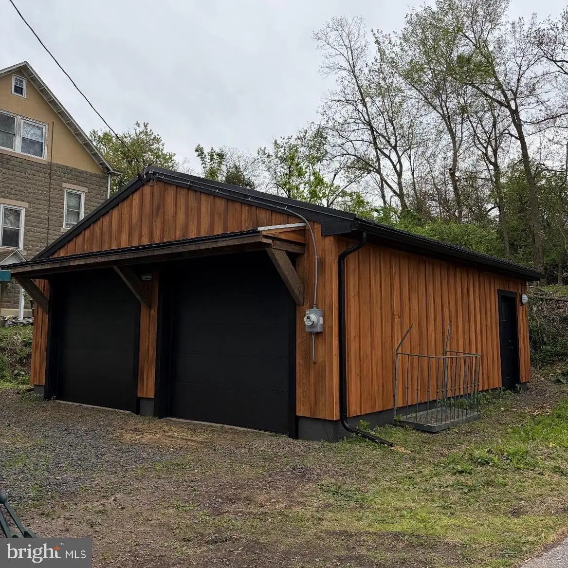 69 Cromby Rd, Phoenixville, PA 19460 - #1