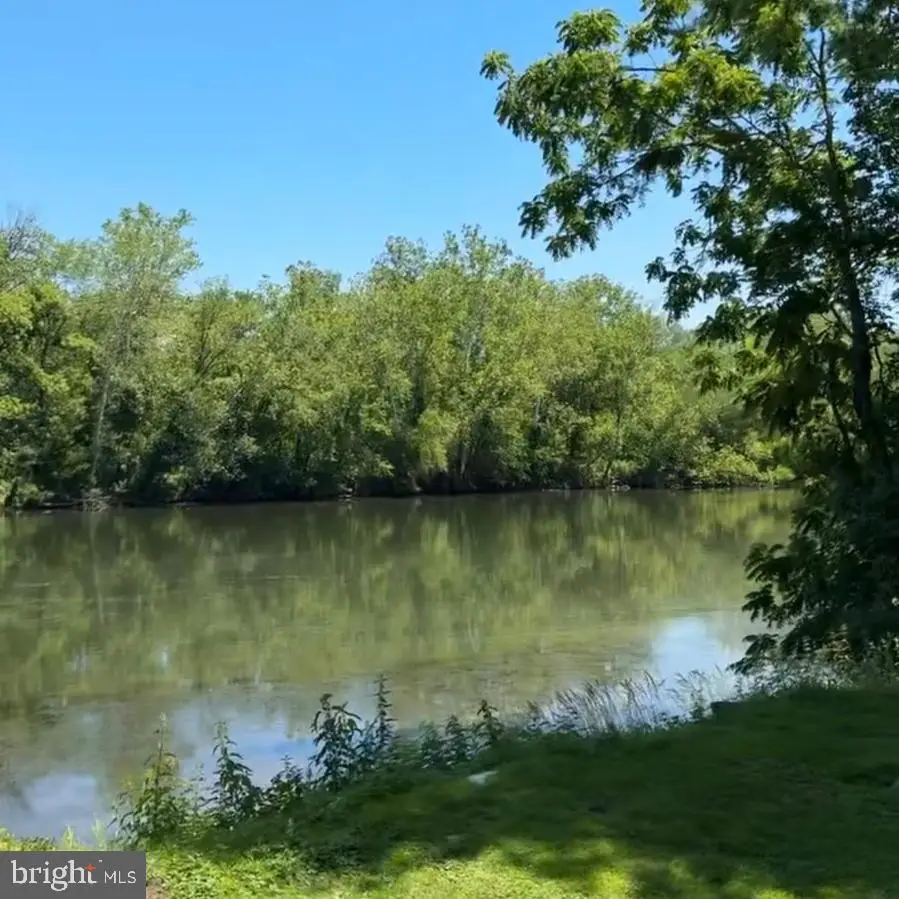 69 Cromby Rd, Phoenixville, PA 19460 - #3