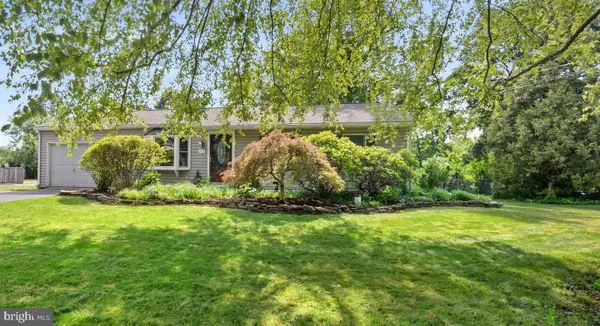 52 Prizer Rd, PHOENIXVILLE, PA 19460