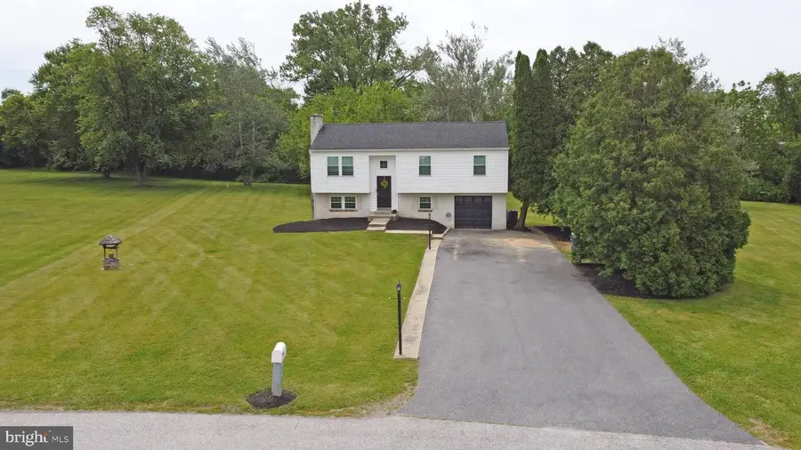 28 Frederick Rd, Coatesville, PA 19320 - #3