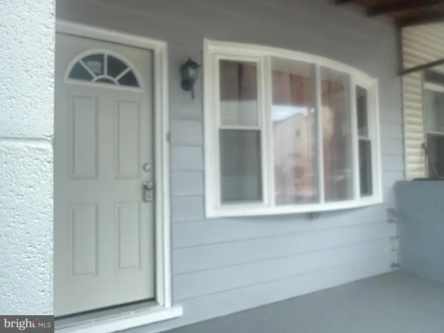 204 Grant St, Parkesburg, PA 19365 - #3
