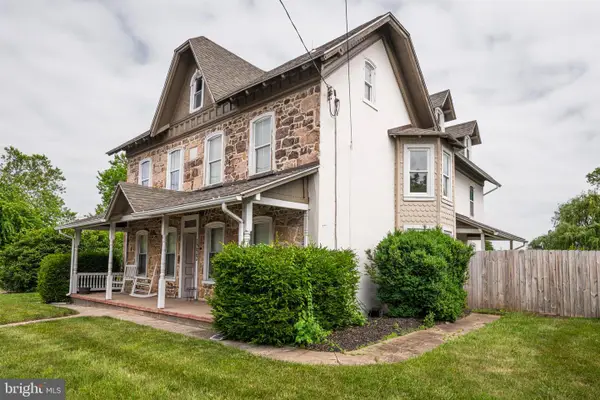 1222 Bethel Church Rd, SPRING CITY, PA 19475
