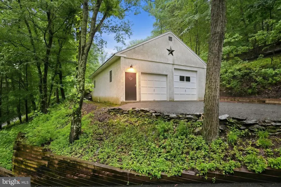 602 Grubbs Mill Rd, West Chester, PA 19380 - #2