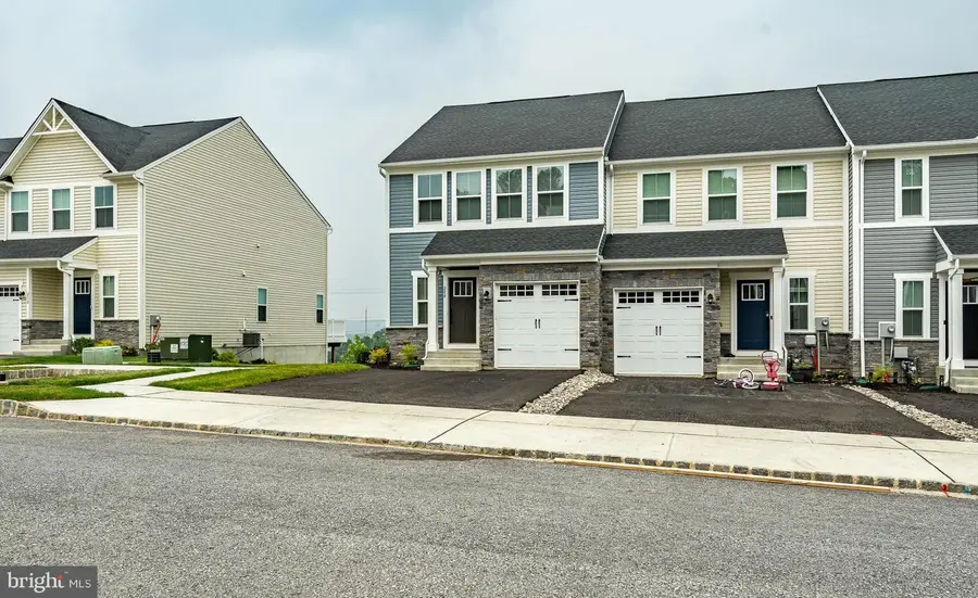208 Chase Dr, Downingtown, PA 19335 - #3