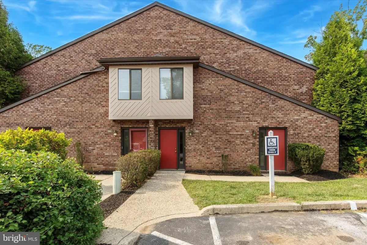 702 Mountainview Dr #702, Chesterbrook, PA 19087 - #1