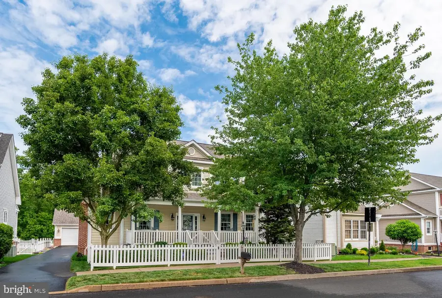 132 Windgate Dr, Chester Springs, PA 19425 - #2