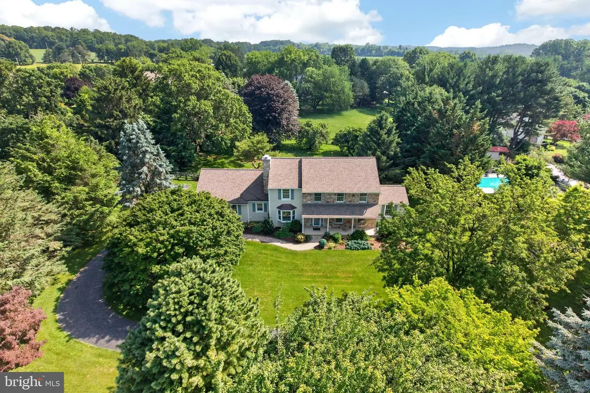 153 E Doe Run Rd, Kennett Square, PA 19348 - #1
