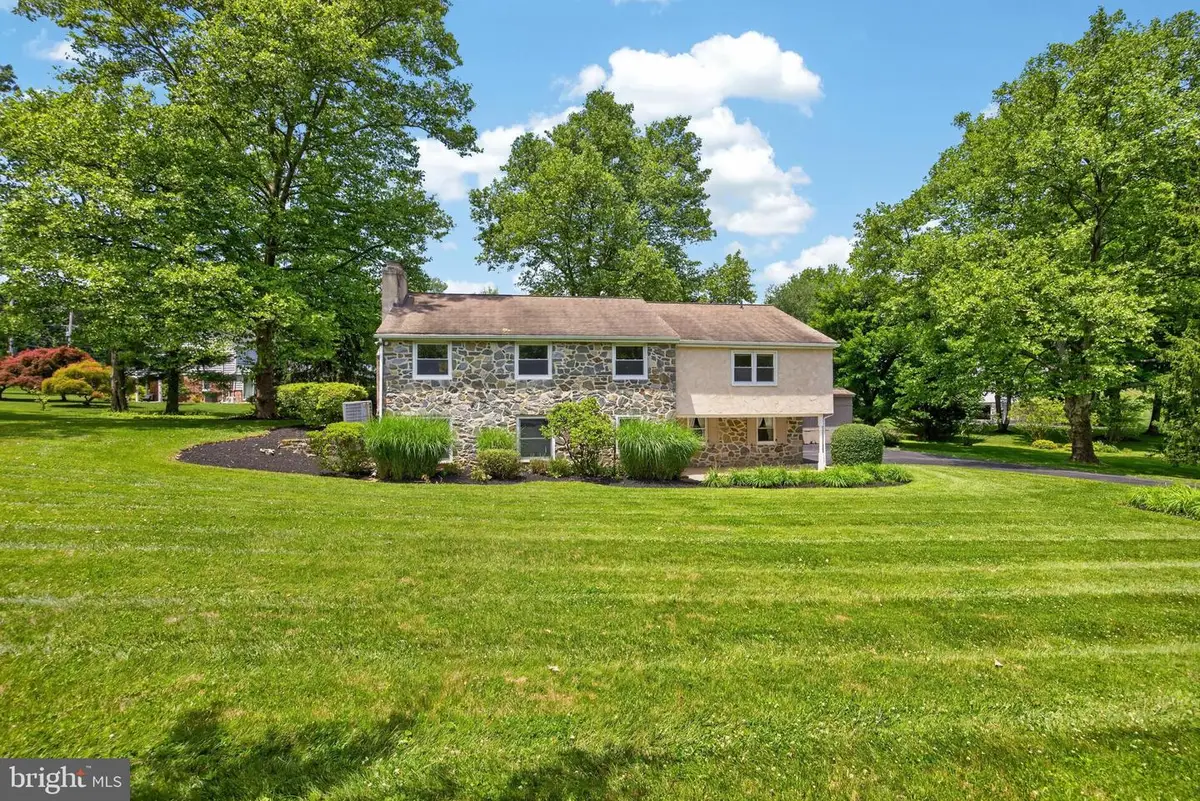 1190 Beaumont Rd, Berwyn, PA 19312 - #1