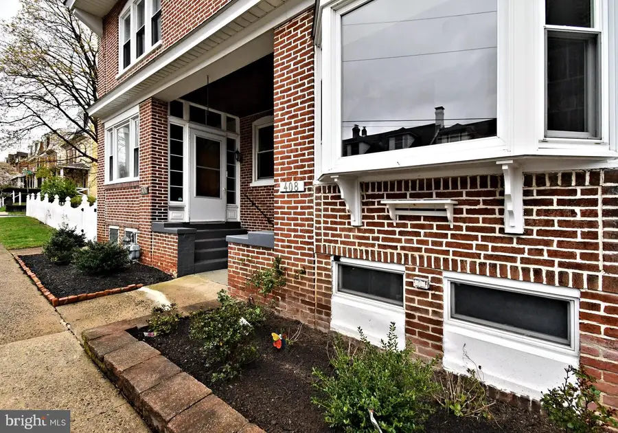 408 1st Ave, Phoenixville, PA 19460 - #2