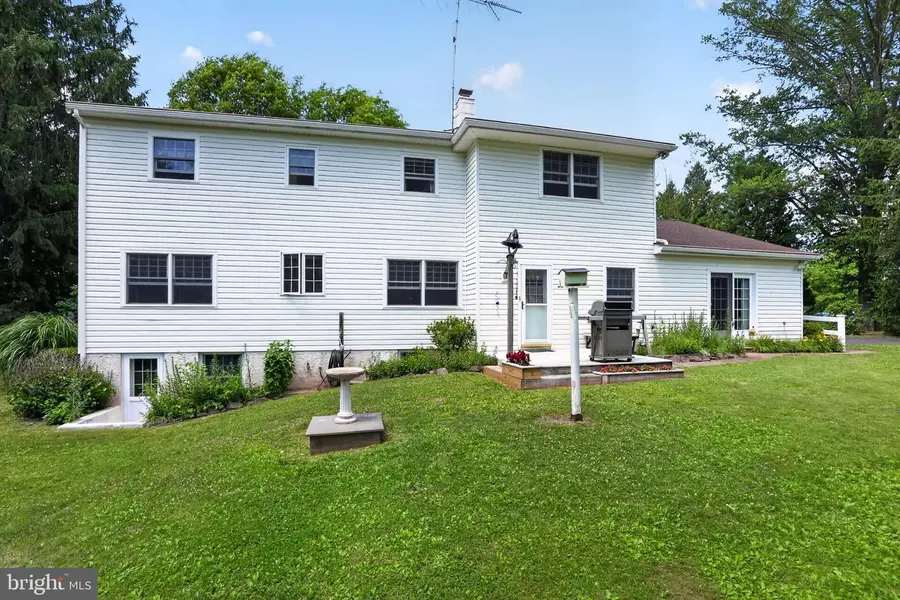 272 Pigeon Creek Rd, Pottstown, PA 19465 - #3