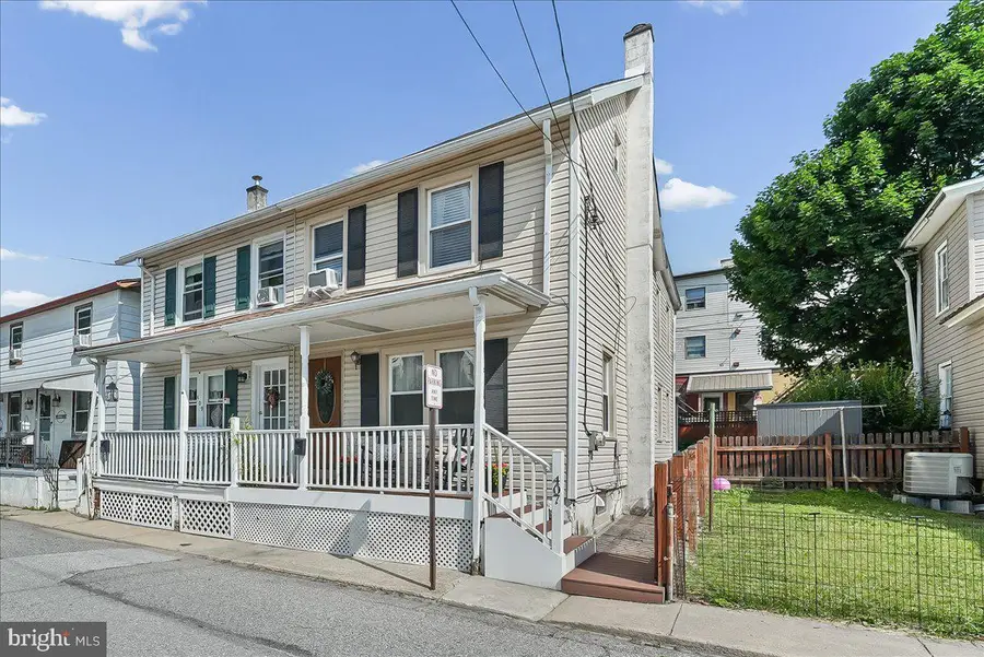 407 Walnut St, Parkesburg, PA 19365 - #2