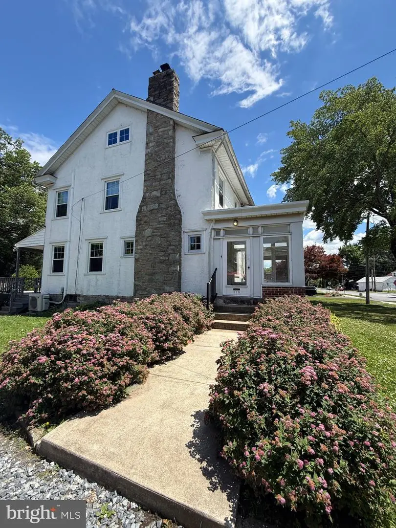 119 W Whiteland Ave, Downingtown, PA 19335 - #2