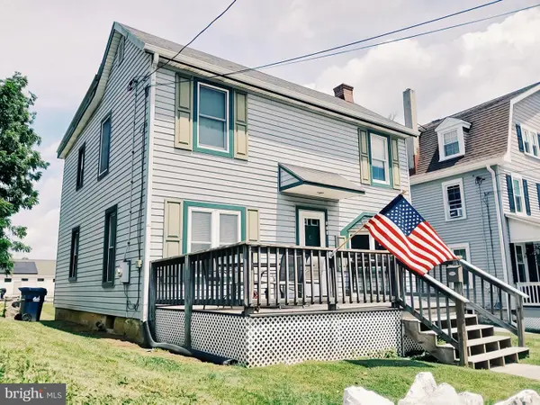 219 E South St, KENNETT SQUARE, PA 19348