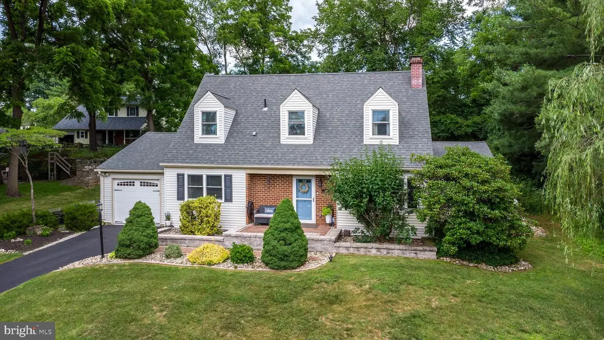 215 Colwyn Ter, West Chester, PA 19380 - #1