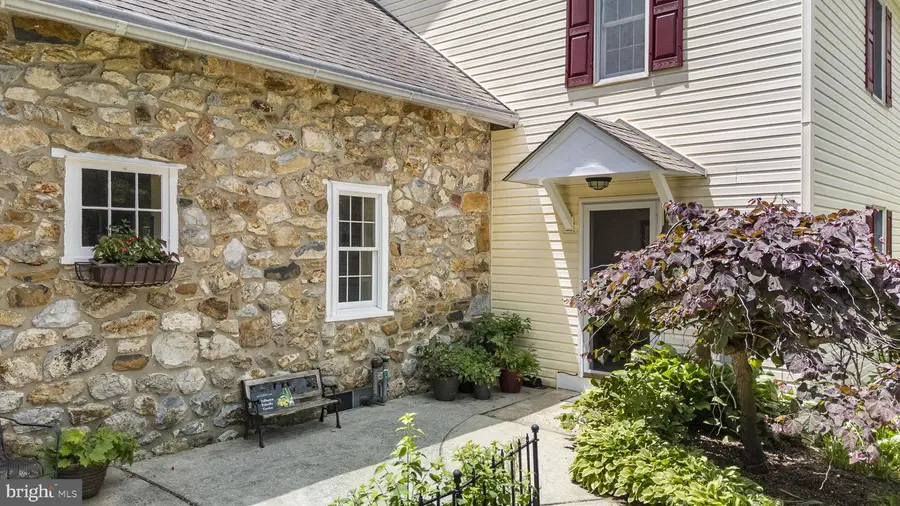 404 Indian Run Rd, Glenmoore, PA 19343 - #2