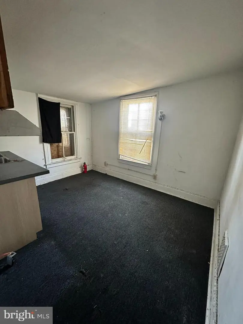 712 E Lincoln Hwy, Coatesville, PA 19320 - #2